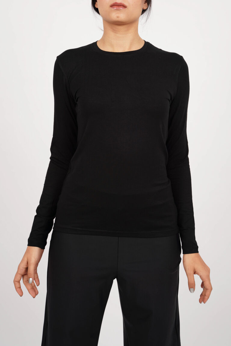 pull maches longues col rond noir - basique