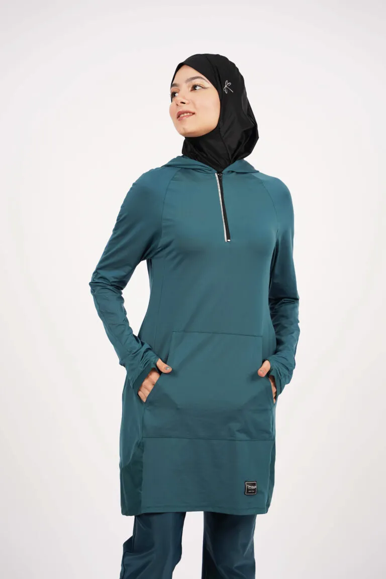 pull de sport femme voilée