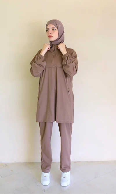 Survêtement Femme Voilée Marron Audacieuse