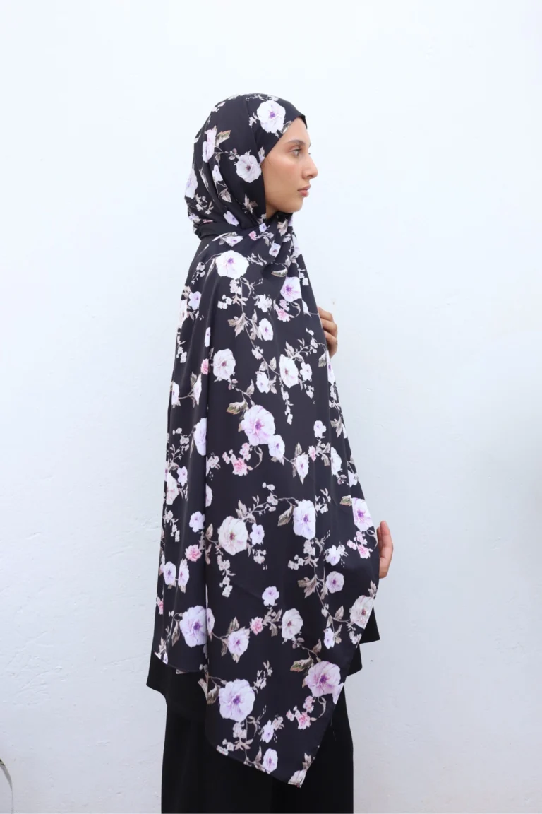 Hijab Chiffon Noir à Fleurs de coté