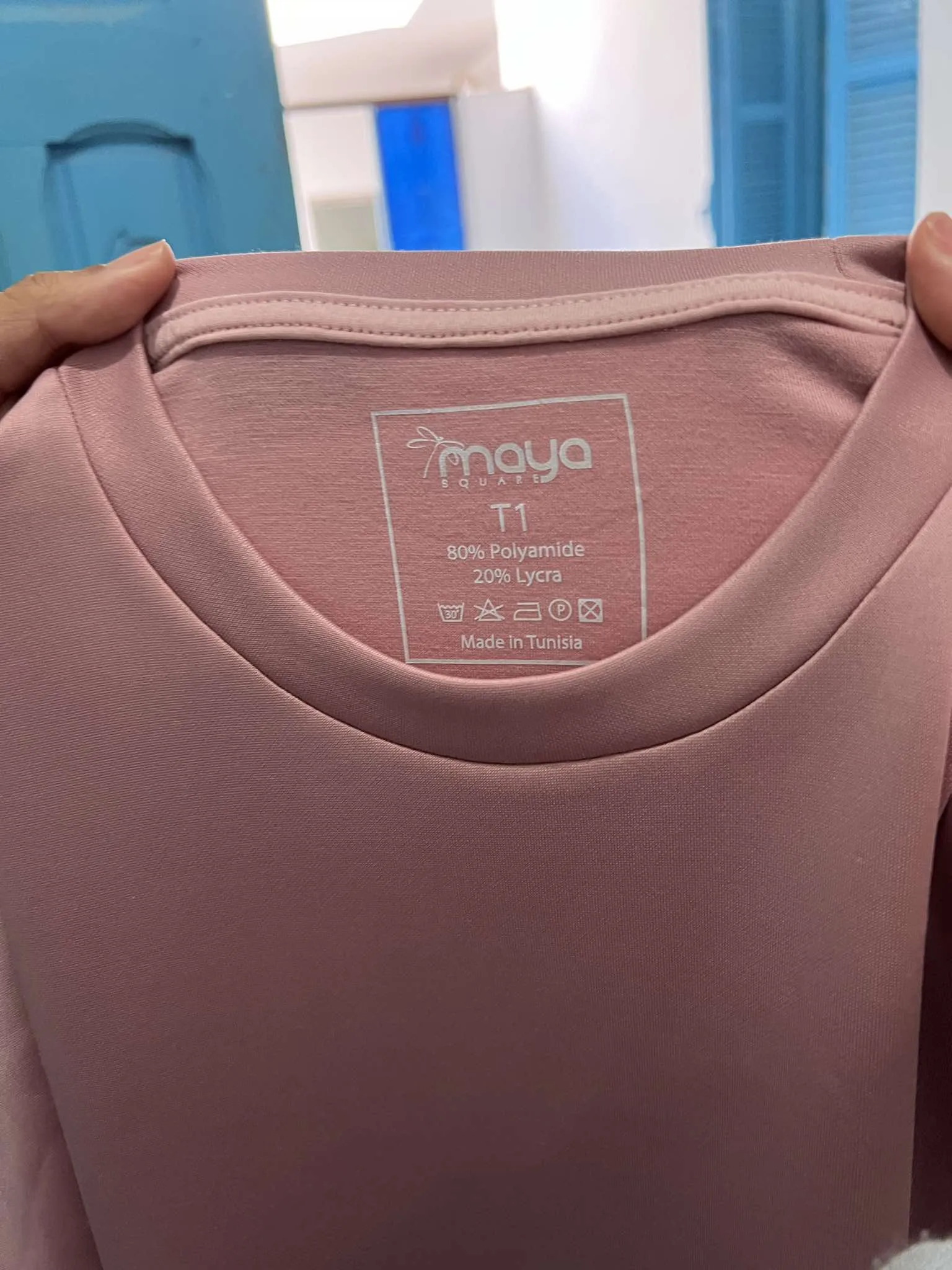 Click to view full screen Pull de Sport Femme Voilée - Audace Rose photo review