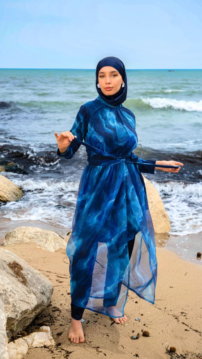 Maillot de Bain Couvrant Aquarelle Bleu Burkini 4 Pièces