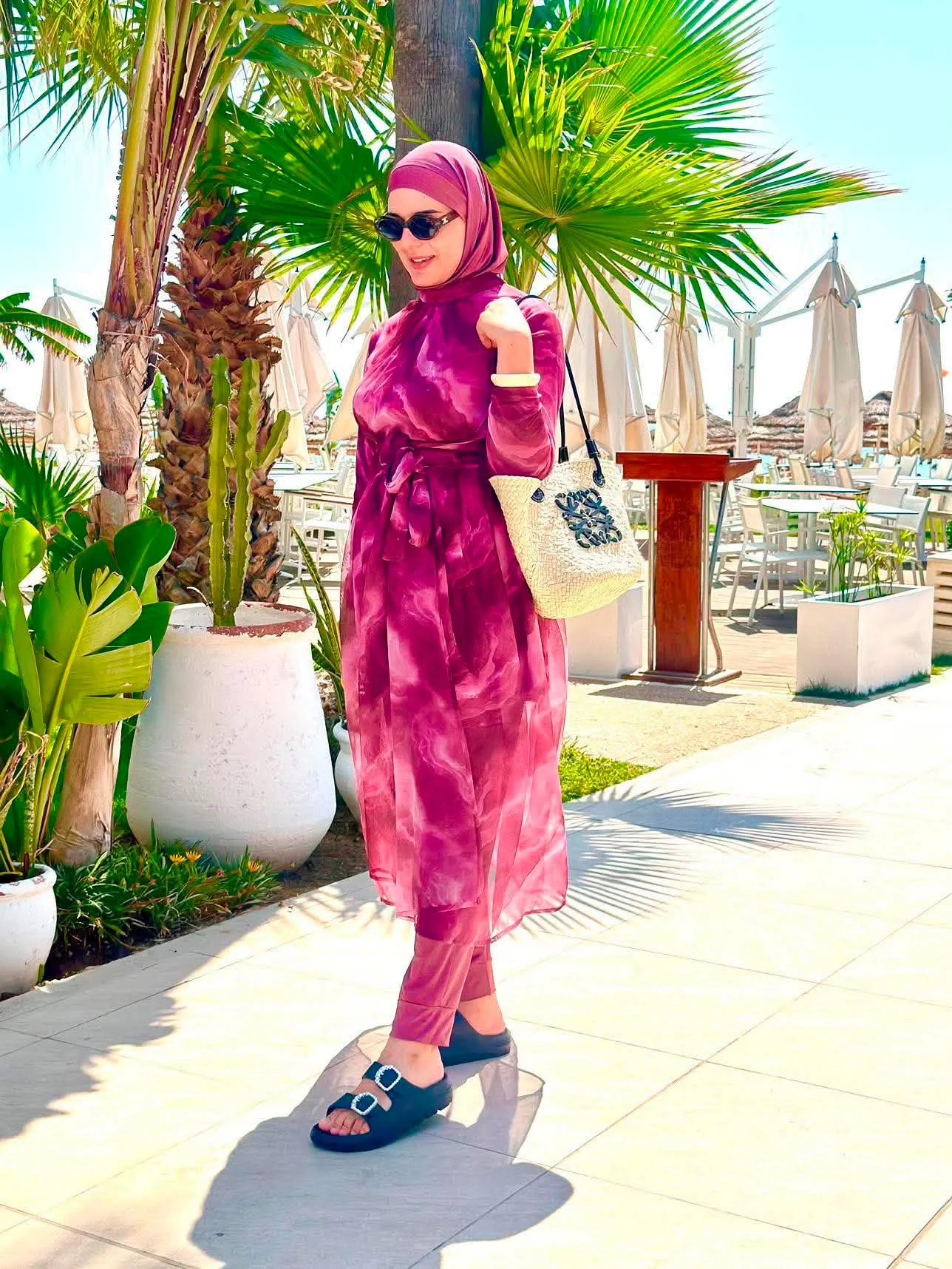 Click to view full screen Burkini Mastour Rose Aquarelle : Maillot de Bain 4 Pièces avec Tunique Fluide photo review
