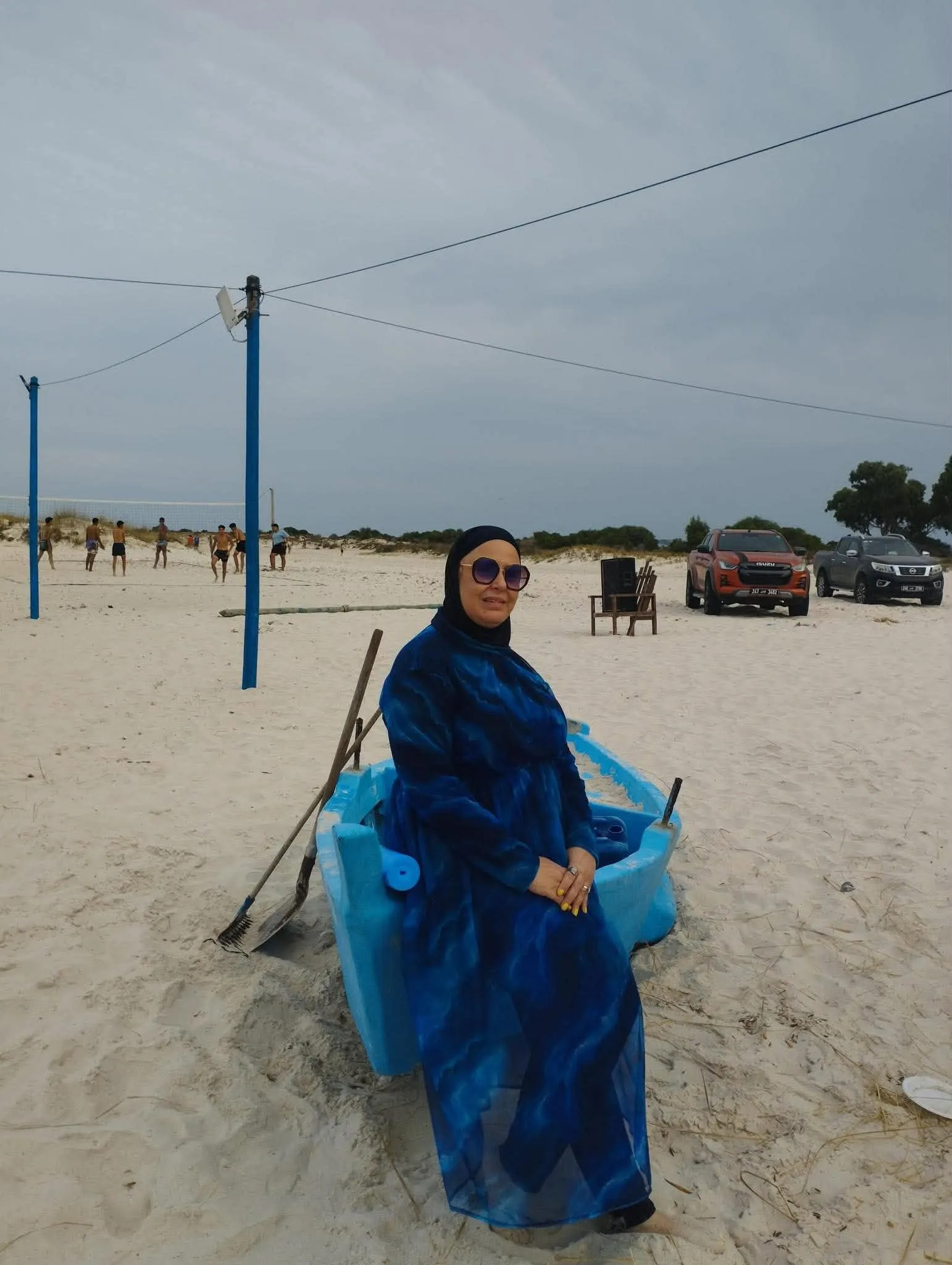 Click to view full screen Burkini Moderne Aquarelle Bleu : Maillot de Bain 4 Pièces avec Tunique Légère photo review