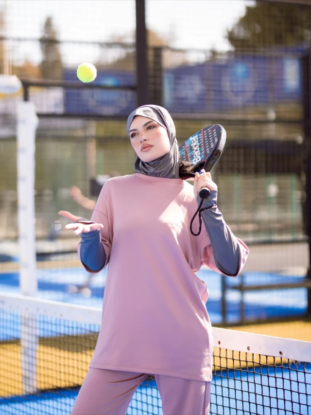 Embrace the freedom of movement and the comfort to train with ease. Discover the bold new model.
Now available at mayasquare.com.